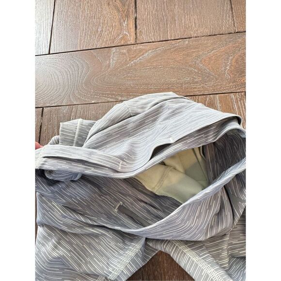 Gymshark Speed Leggings Green and Grey Stripes Women’s Size Small - Picture 6 of 11